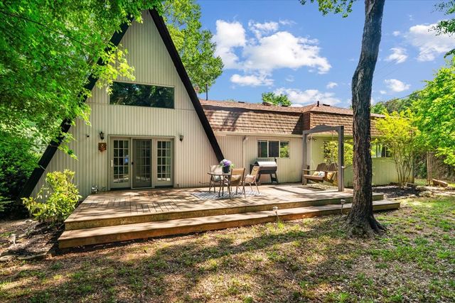 1230 Valencia Drive, Dalton, GA 30720