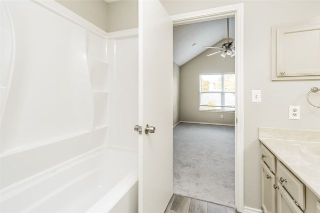 930 Boxwood Drive, Lewisville, TX 75067