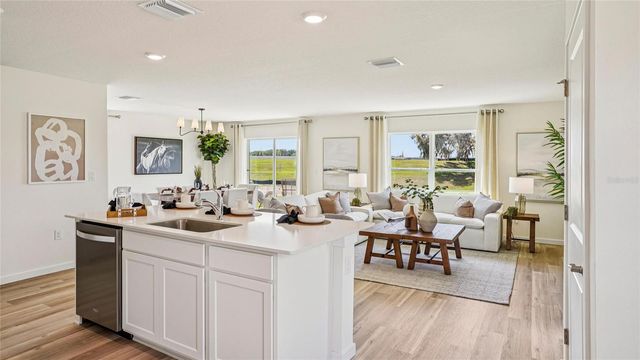 2999 NE 20TH TERRACE, Ocala, FL 34470