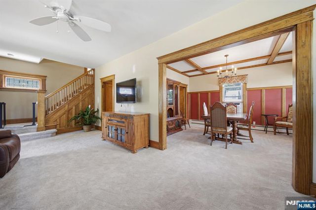 374 Diamond Bridge Avenue, Hawthorne, NJ 07506