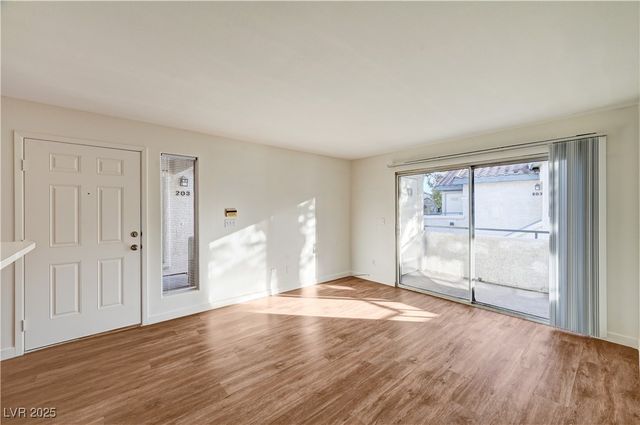 3119 Key Largo Drive 202, Las Vegas, NV 89120