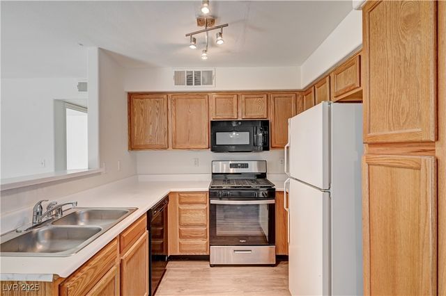 3119 Key Largo Drive 202, Las Vegas, NV 89120