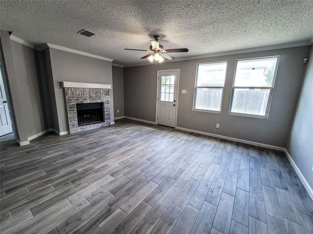 1725 Carolina Ridge Way, Fort Worth, TX 76247