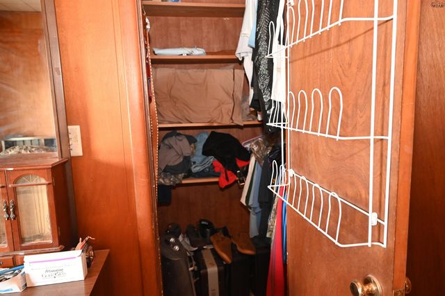 359 CROW TRACE, Wichita Falls, TX 76310