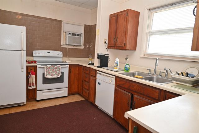 359 CROW TRACE, Wichita Falls, TX 76310