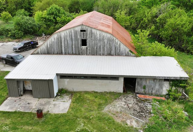 5064 Volk Road, Cedar Grove, IN 47016
