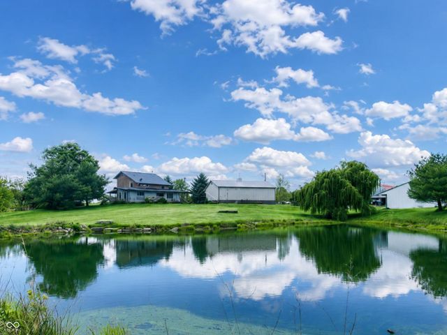 5064 Volk Road, Cedar Grove, IN 47016