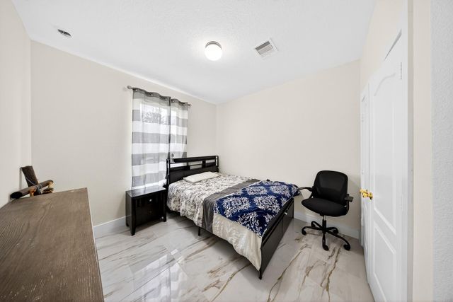 3216 Anderwood Arbor Lane, Pearland, TX 77584