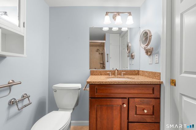 132 Southport Woods Drive 132, Fairfield, CT 06890