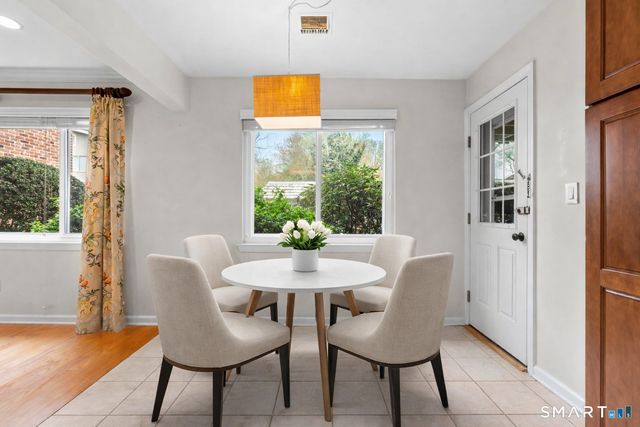 132 Southport Woods Drive 132, Fairfield, CT 06890