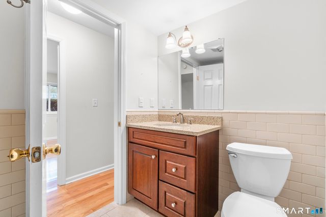 132 Southport Woods Drive 132, Fairfield, CT 06890