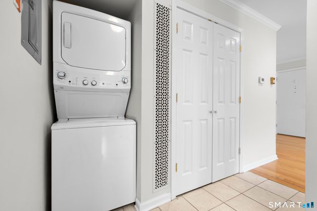 132 Southport Woods Drive 132, Fairfield, CT 06890