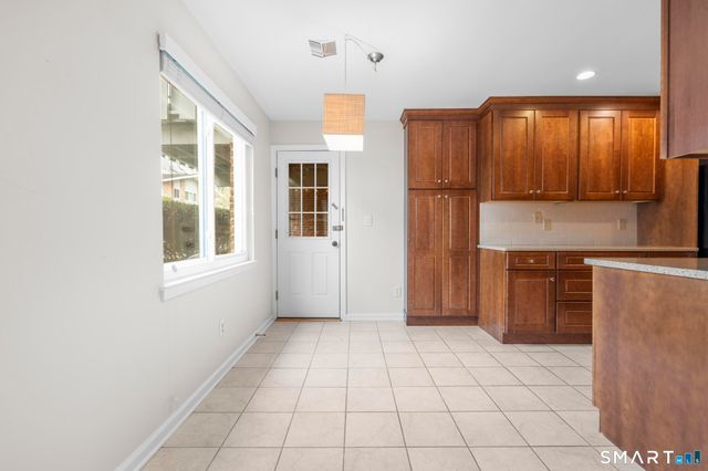 132 Southport Woods Drive 132, Fairfield, CT 06890