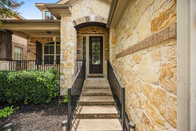 401 Wiltshire DR, Hutto, TX 78634