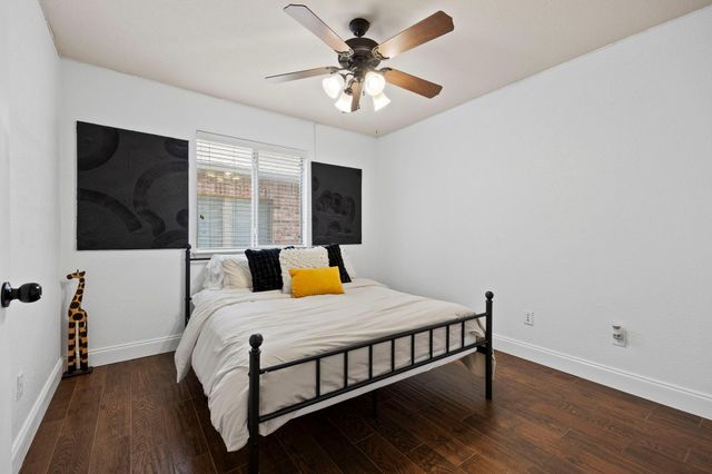 401 Wiltshire DR, Hutto, TX 78634