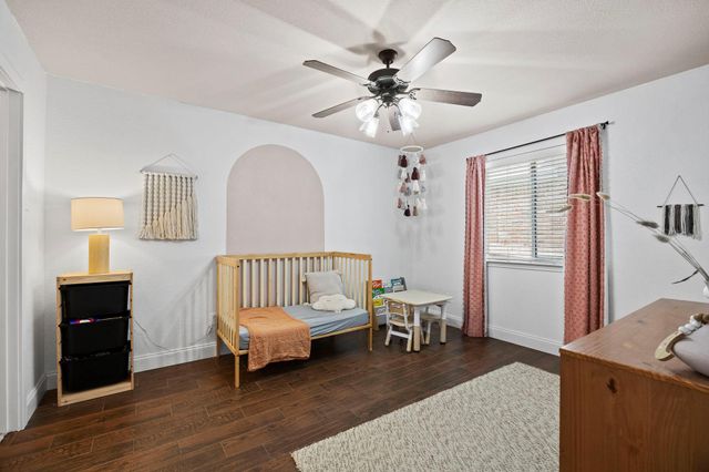 401 Wiltshire DR, Hutto, TX 78634