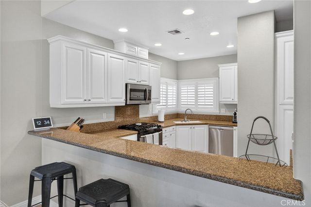 234 S Guadalupe, Redondo Beach, CA 90277