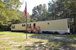 1885 Lake Elliott Road, Cassatt, SC 29032