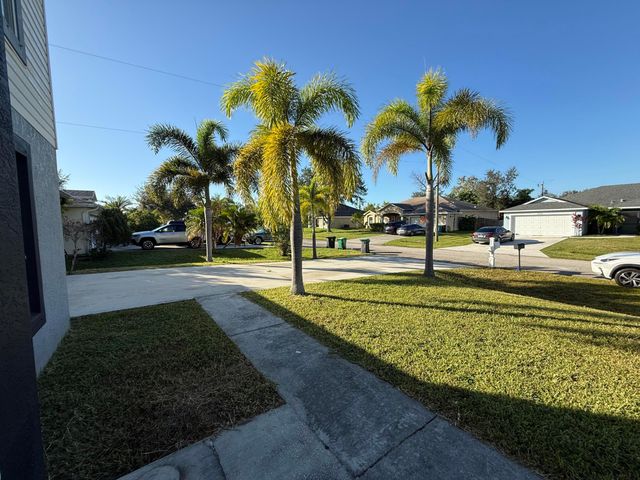 1925 SW Libra Lane, Port St. Lucie, Port St Lucie, FL 34984