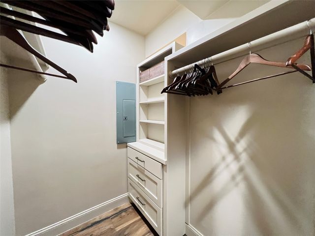 6211 W Northwest Highway G224, Dallas, TX 75225