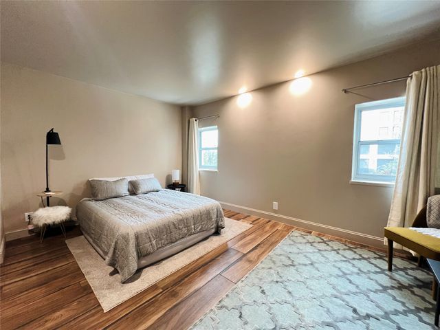 6211 W Northwest Highway G224, Dallas, TX 75225