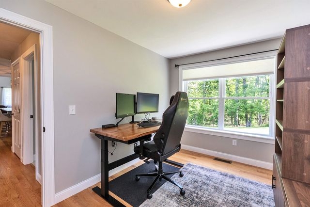 15 Pigeon Hill Road, Brookline, NH 03033
