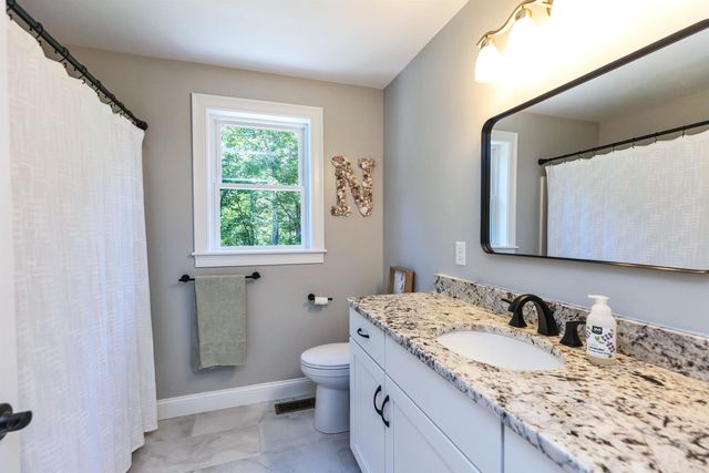 15 Pigeon Hill Road, Brookline, NH 03033