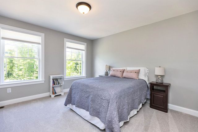 15 Pigeon Hill Road, Brookline, NH 03033
