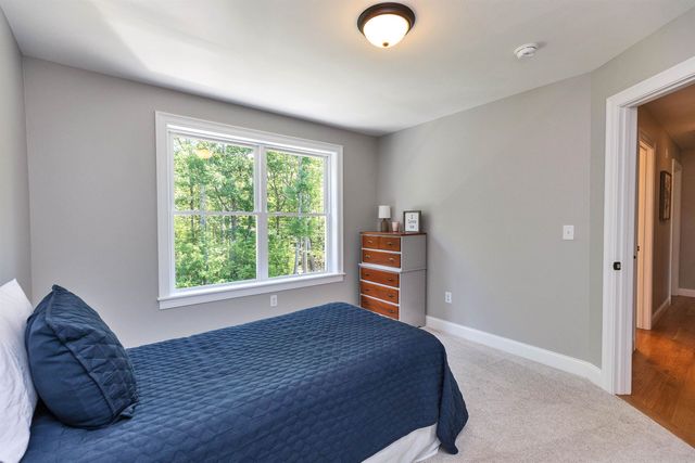 15 Pigeon Hill Road, Brookline, NH 03033