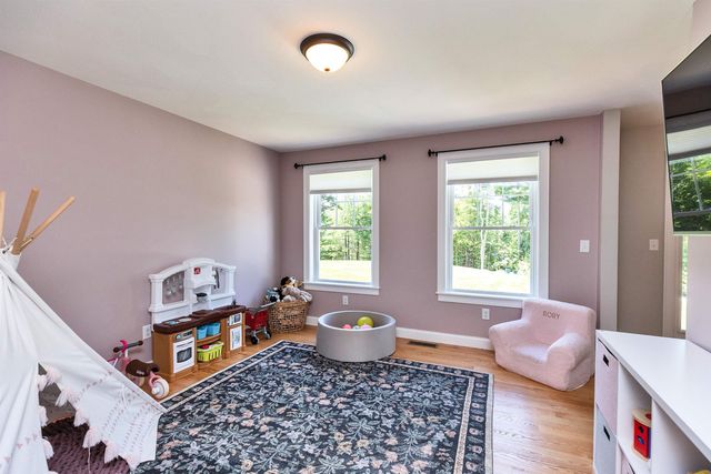 15 Pigeon Hill Road, Brookline, NH 03033