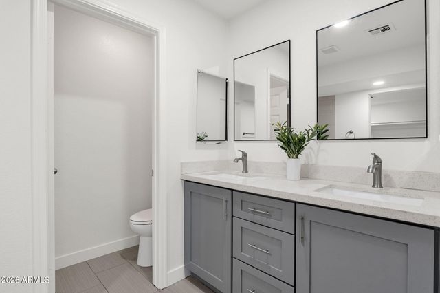 8837 W COOLIDGE Street, Phoenix, AZ 85037