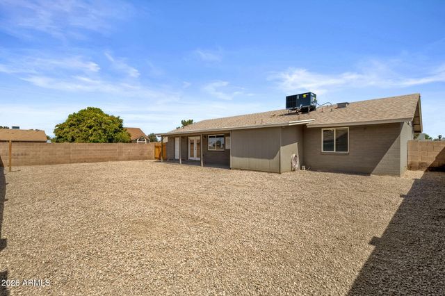 8837 W COOLIDGE Street, Phoenix, AZ 85037