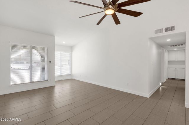 8837 W COOLIDGE Street, Phoenix, AZ 85037