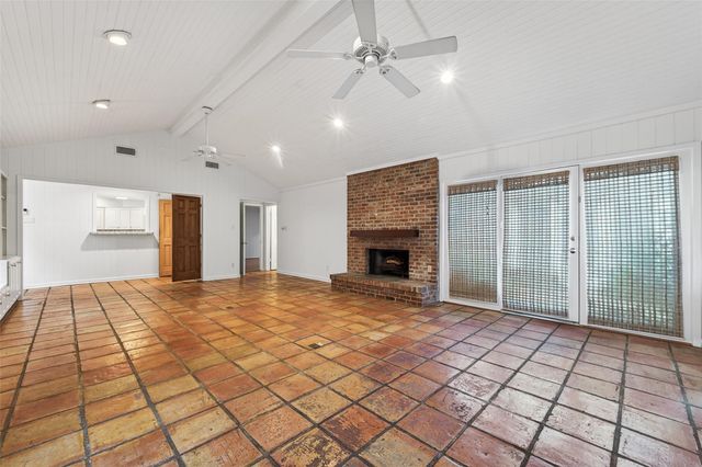 5643 Piping Rock Lane, Houston, TX 77056
