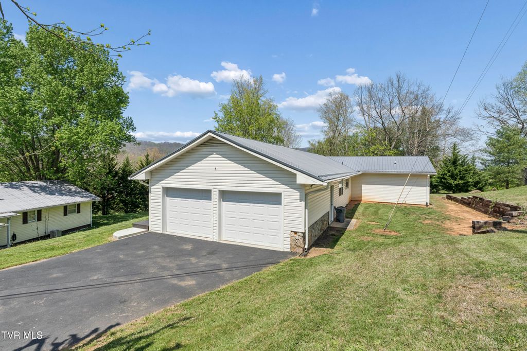 106 Hasty Boulevard, Erwin, TN 37650