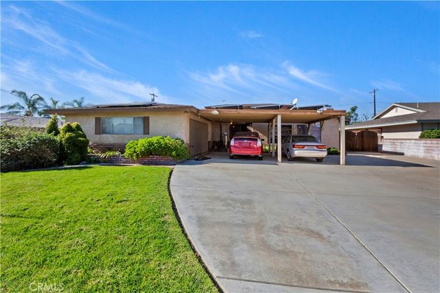 9850 Lombardy, Bloomington, CA 92316