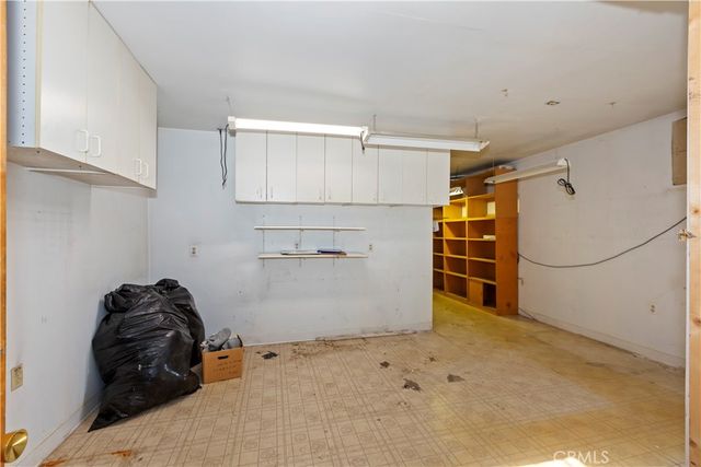 9850 Lombardy, Bloomington, CA 92316