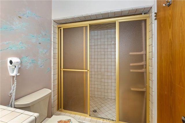 9850 Lombardy, Bloomington, CA 92316