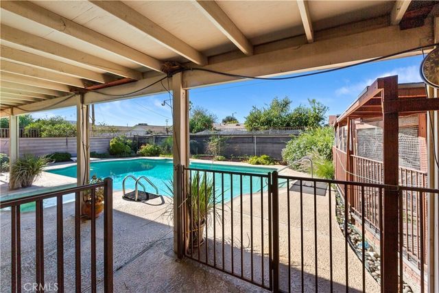 9850 Lombardy, Bloomington, CA 92316