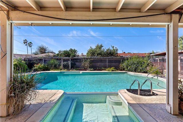 9850 Lombardy, Bloomington, CA 92316