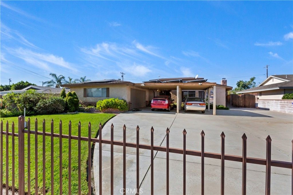 9850 Lombardy, Bloomington, CA 92316
