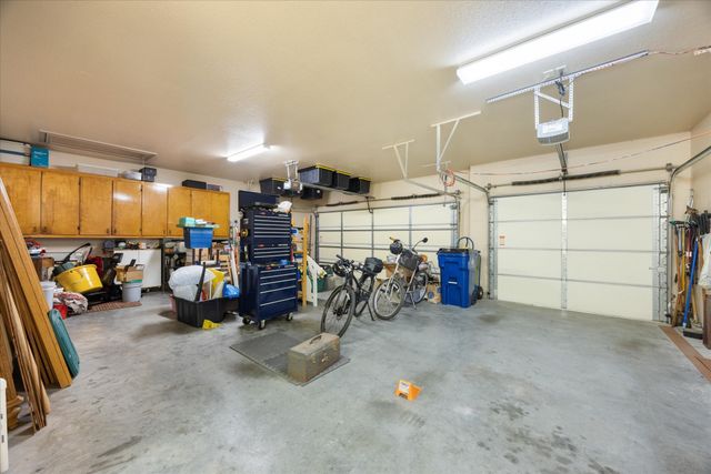 340 Canadian Lane, Burleson, TX 76028
