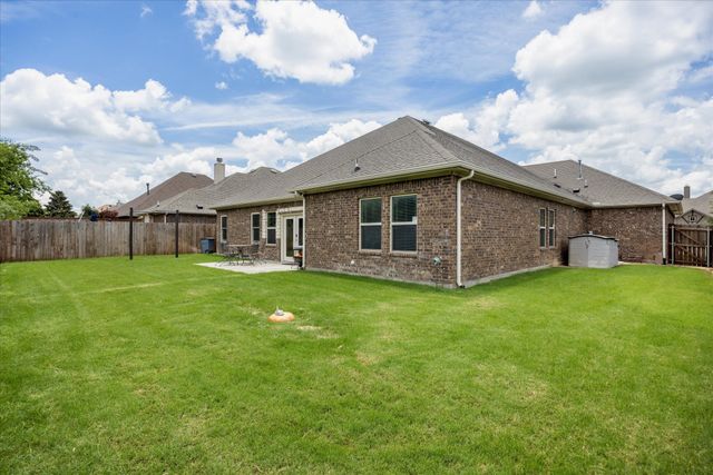 340 Canadian Lane, Burleson, TX 76028