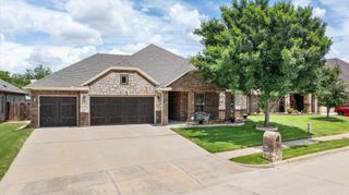 340 Canadian Lane, Burleson, TX 76028