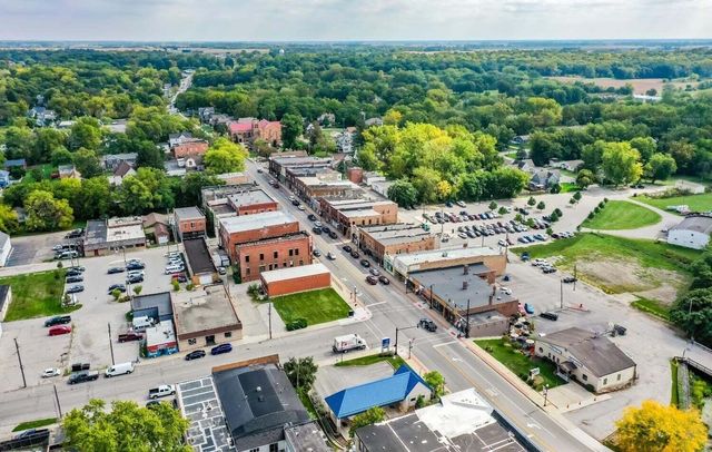 18512 Lancer Street, Lowell, IN 46356