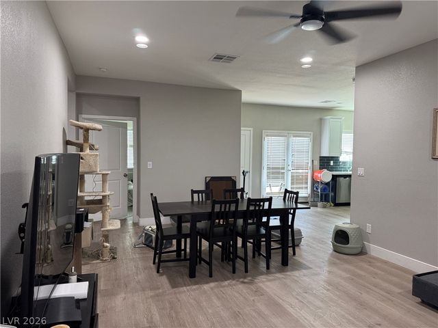 120 Pico Way, Las Vegas, NV 89101