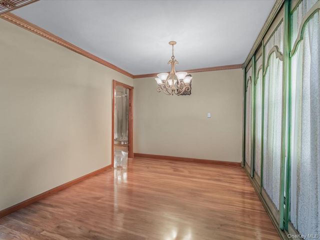 120-44 194th Street, Saint Albans, NY 11412