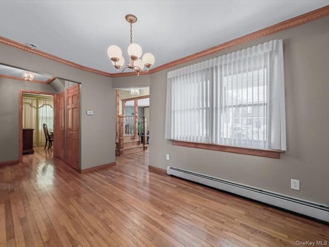 120-44 194th Street, Saint Albans, NY 11412