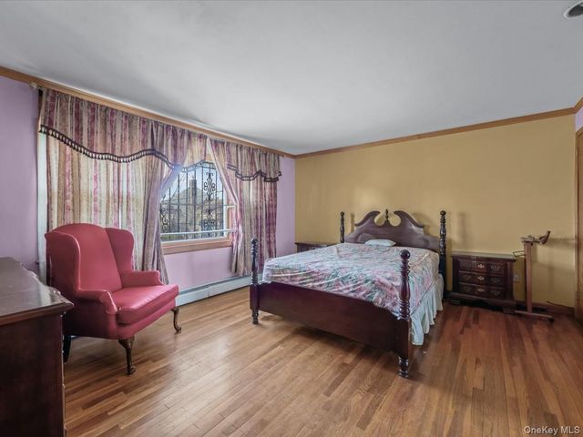 120-44 194th Street, Saint Albans, NY 11412