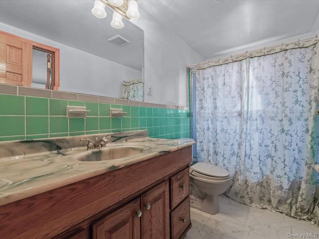 120-44 194th Street, Saint Albans, NY 11412